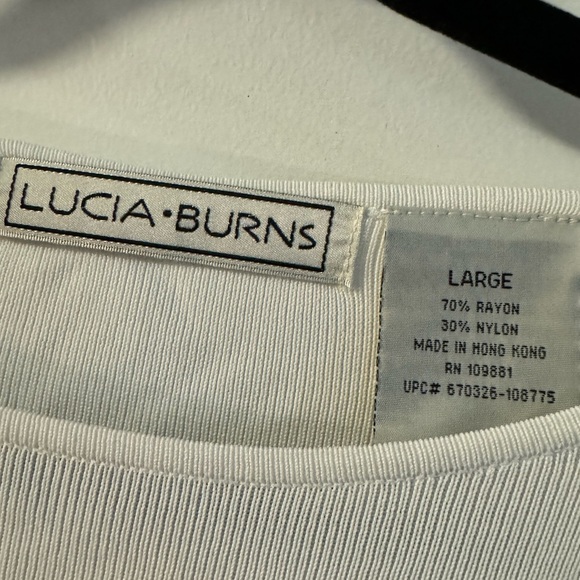 Lucia Burns Butterfly Embellished Knit Beaded Sequins Fitted Top Large Y2K NWT - Picture 5 of 16